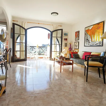 Casa Del Poeta Guayedra